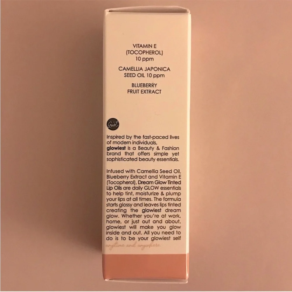 Glowiest Dream Glow Tinted Lip Oil 3-in-1 Formula in 002 Nude Mauve, 5.7 g